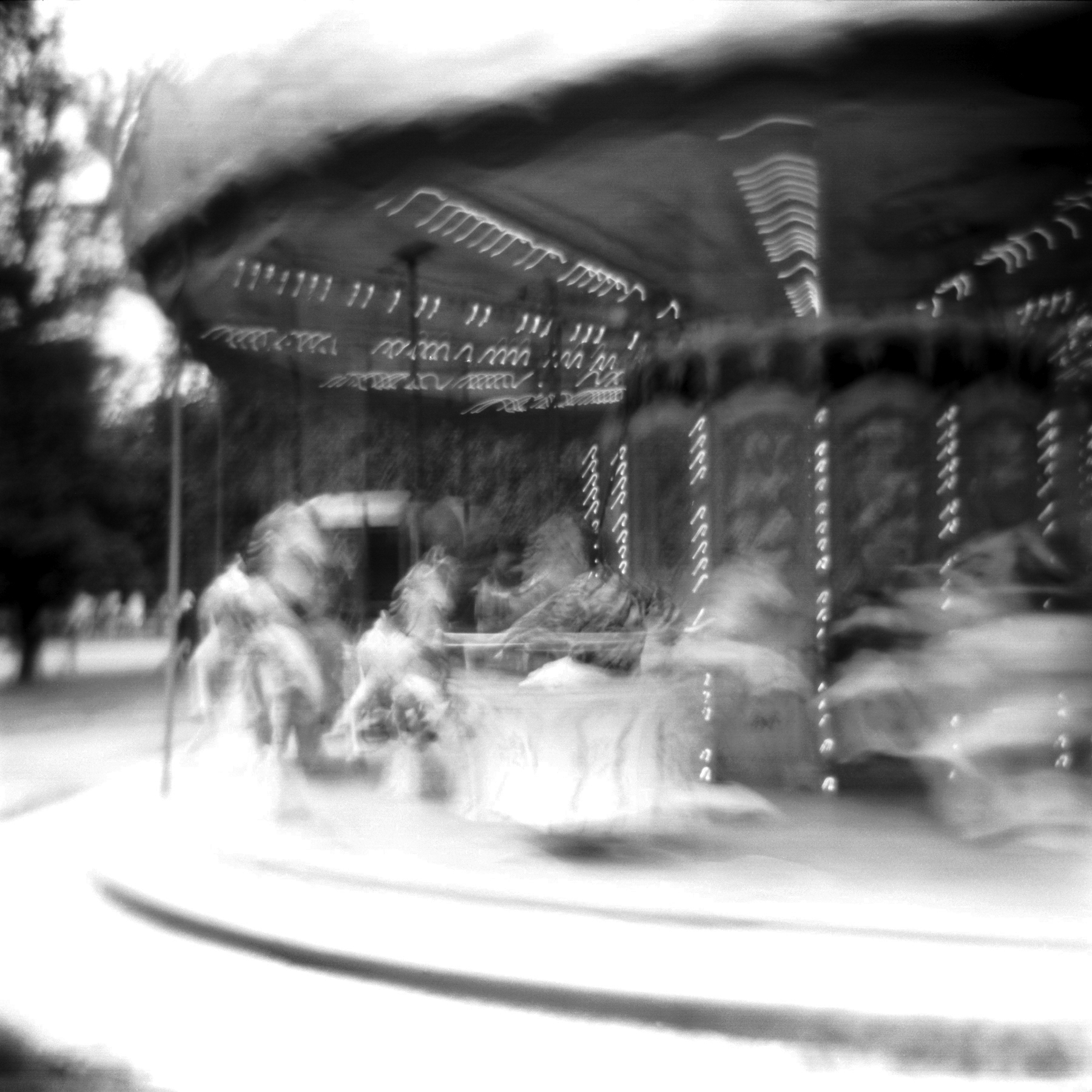 Plastique: Paris by Philip Arnold — image 1 of 5