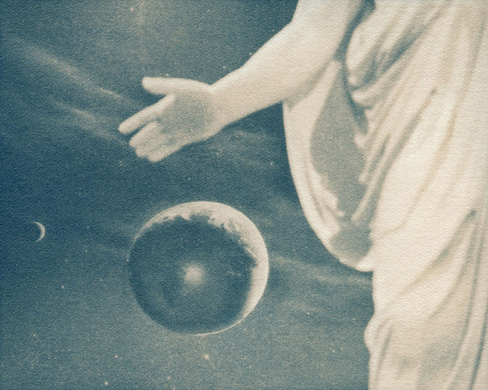 Solitary by Jing Lin — image 3 of 5