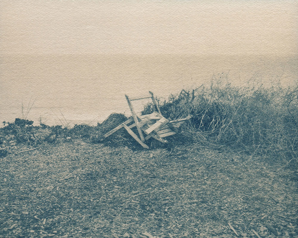 Solitary by Jing Lin — image 4 of 5