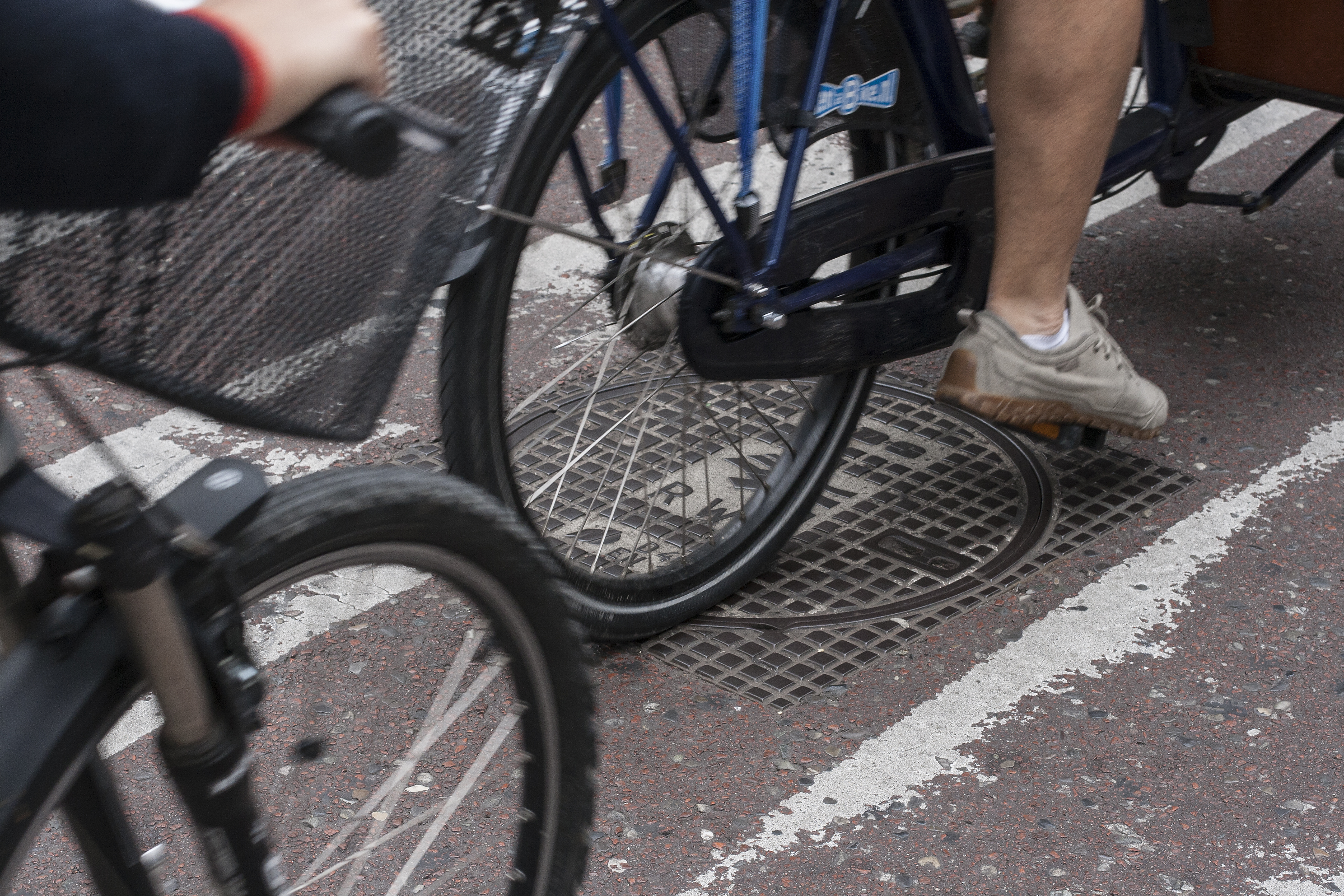 Looking Down by Stanley Horowitz — image 3 of 4