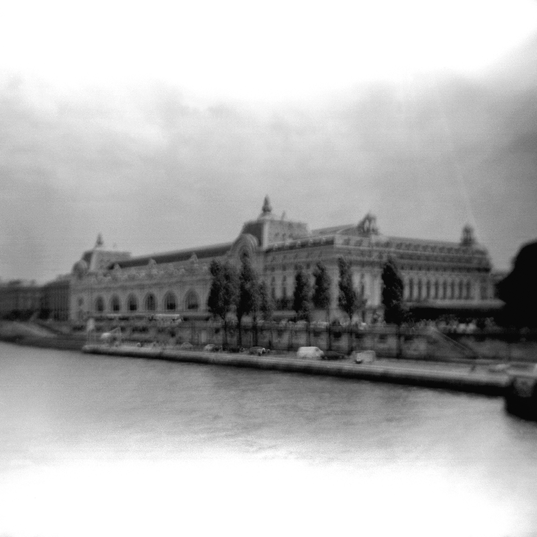 Plastique: Paris by Philip Arnold — image 5 of 5